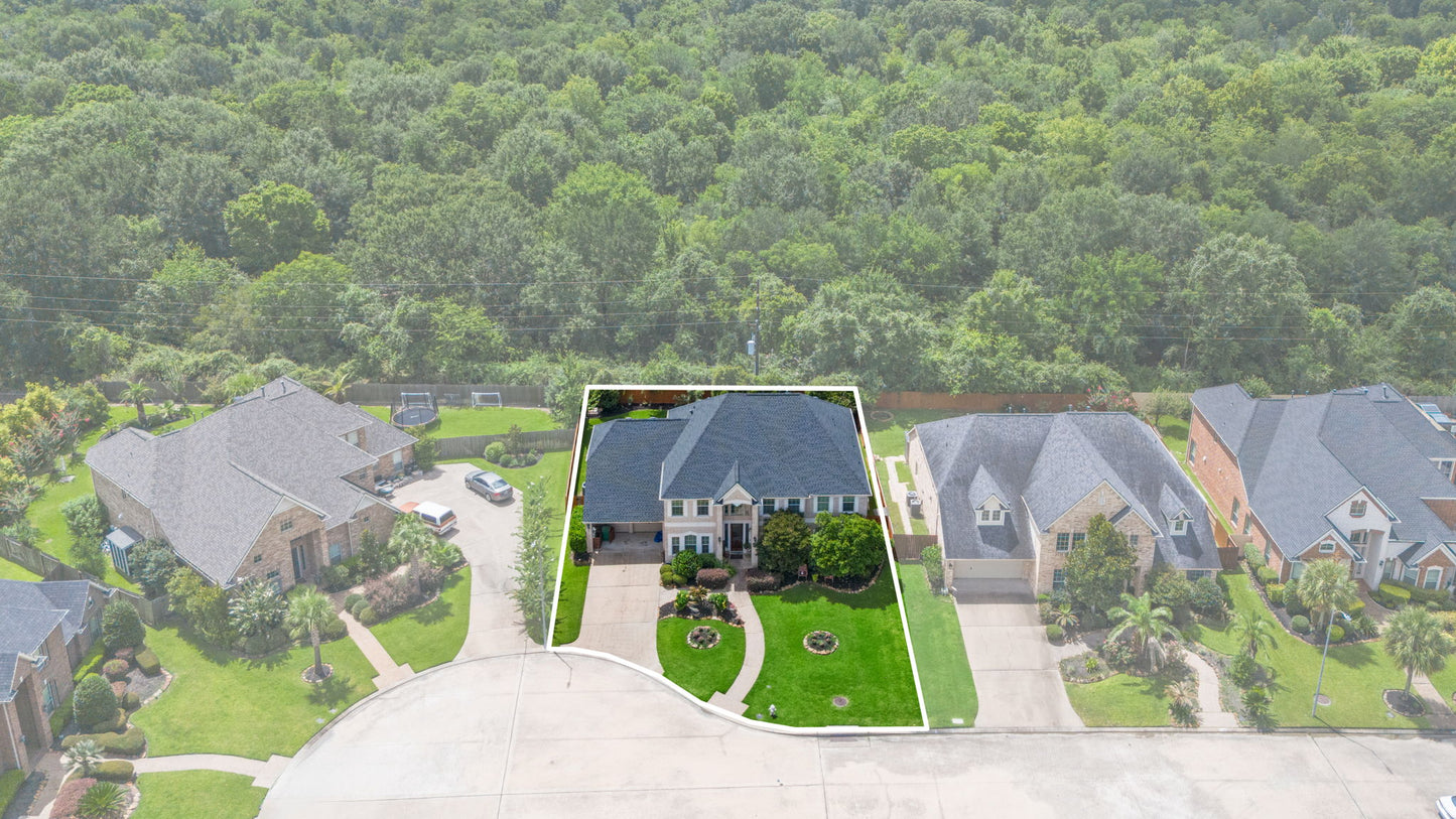 2326 Vinemead Court